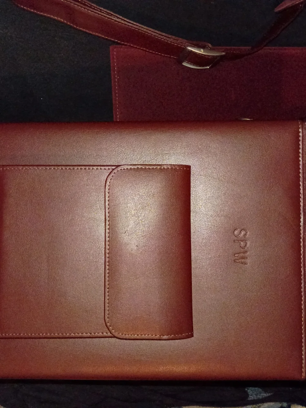 ROYCE N. Y. Burgundy Leather Broader Luxury Suede 2 Compartment Wine Over Tote